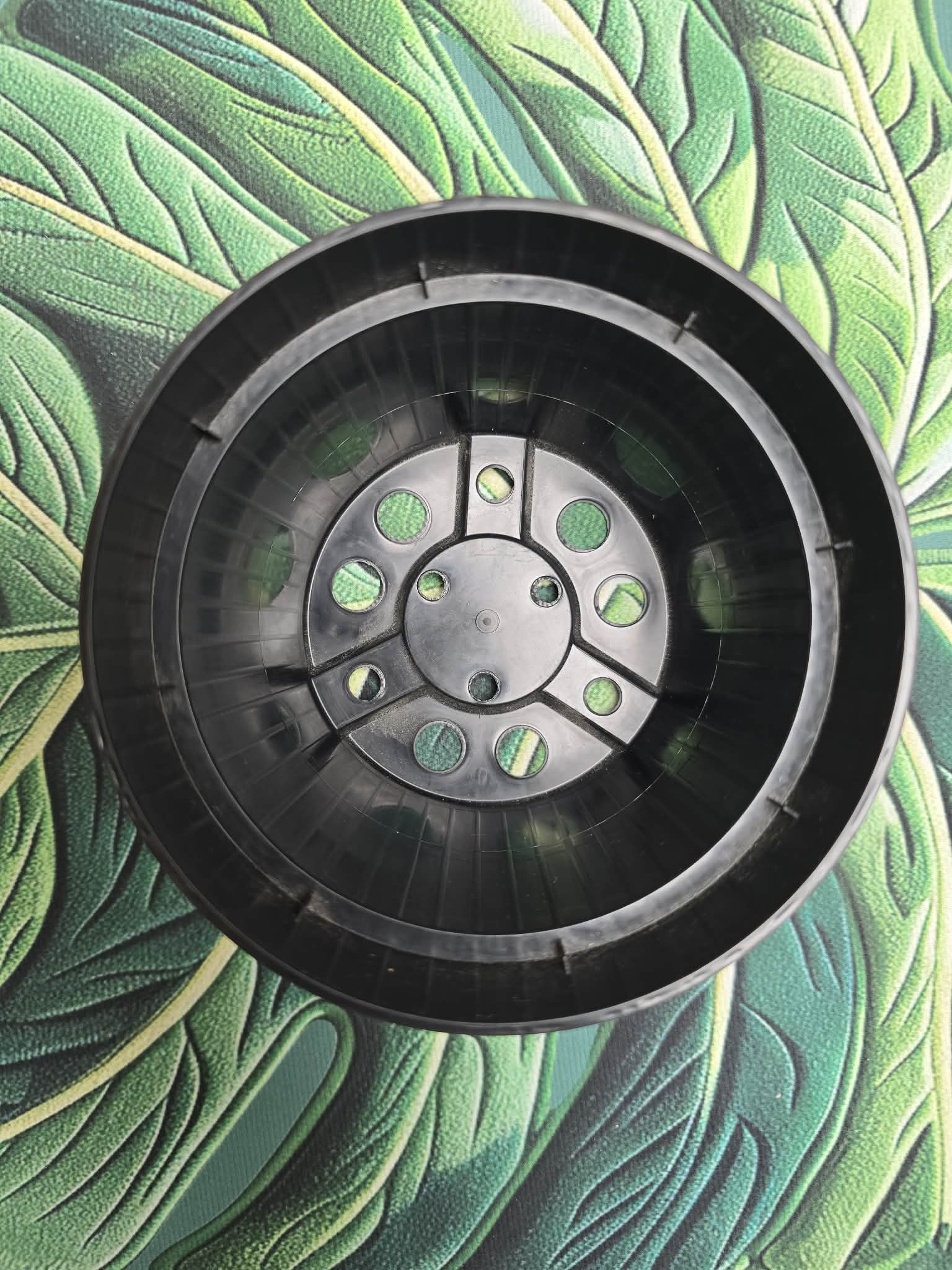 Pots 13x9,5 cm --> (0.68l)